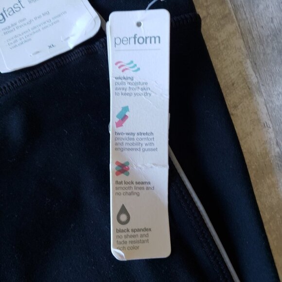 Unworn - Gap Black Gfast Leggings - Size XL - Picture 3 of 7